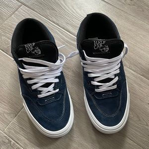 Vans Navy Half Cab Unisex Sneaker size W10/M8